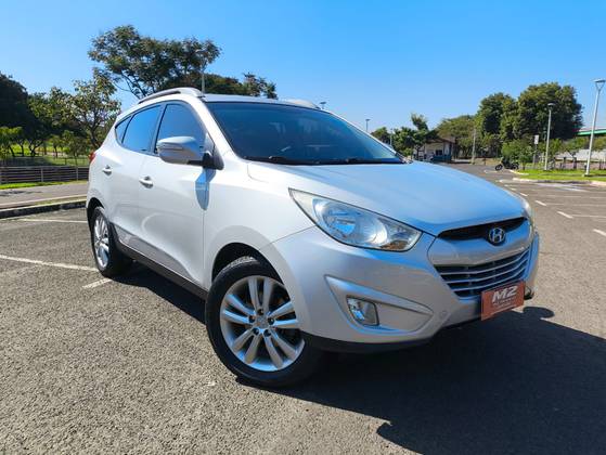 HYUNDAI IX35 2.0 MPFI GLS 16V FLEX 4P AUTOMÁTICO HYUNDAI IX35 2.0 MPFI GLS 16V FLEX 4P AUTOMÁTICO